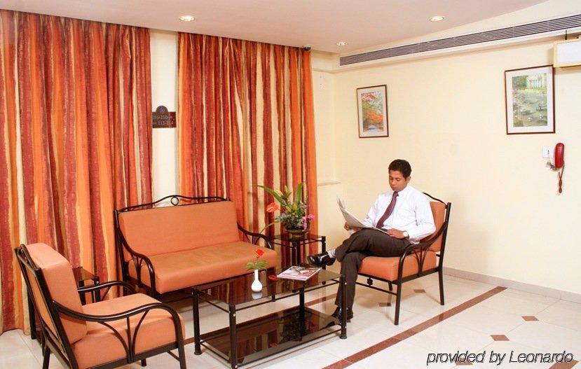 Hotel Ramanashree Brunton Bangalore Habitación foto